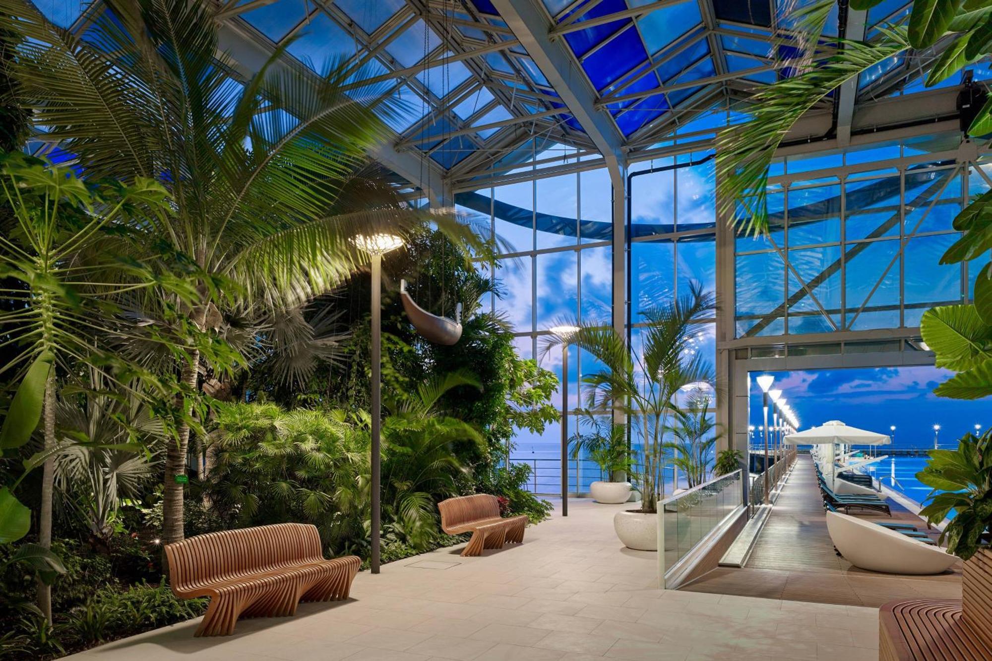 Paragraph Resort & Spa Shekvetili, Autograph Collection Bagian luar foto The interior of the terminal