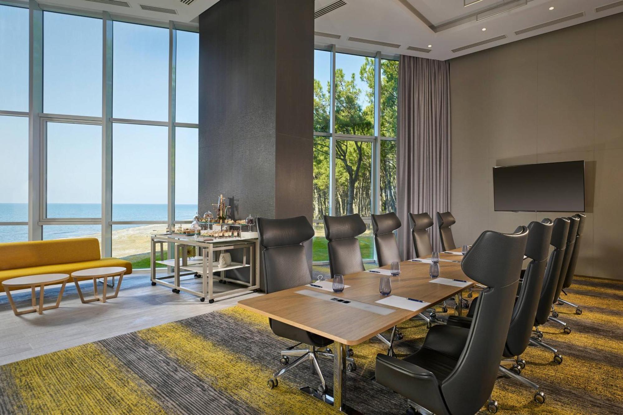 Paragraph Resort & Spa Shekvetili, Autograph Collection Bagian luar foto Meeting room